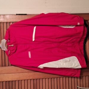 Columbia women's size 1X red and white hooded windbreaker jacket